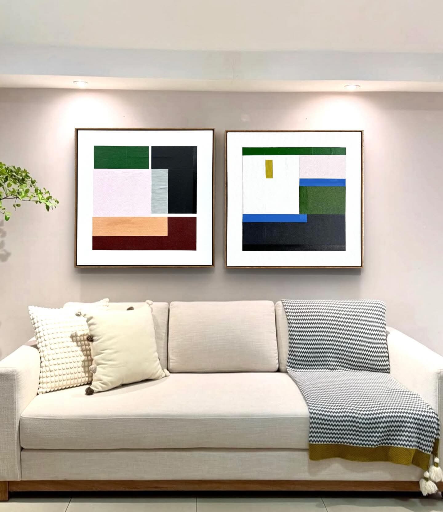 notícia Como decorar a parede do sofá com obras de arte minimalistas em 2026