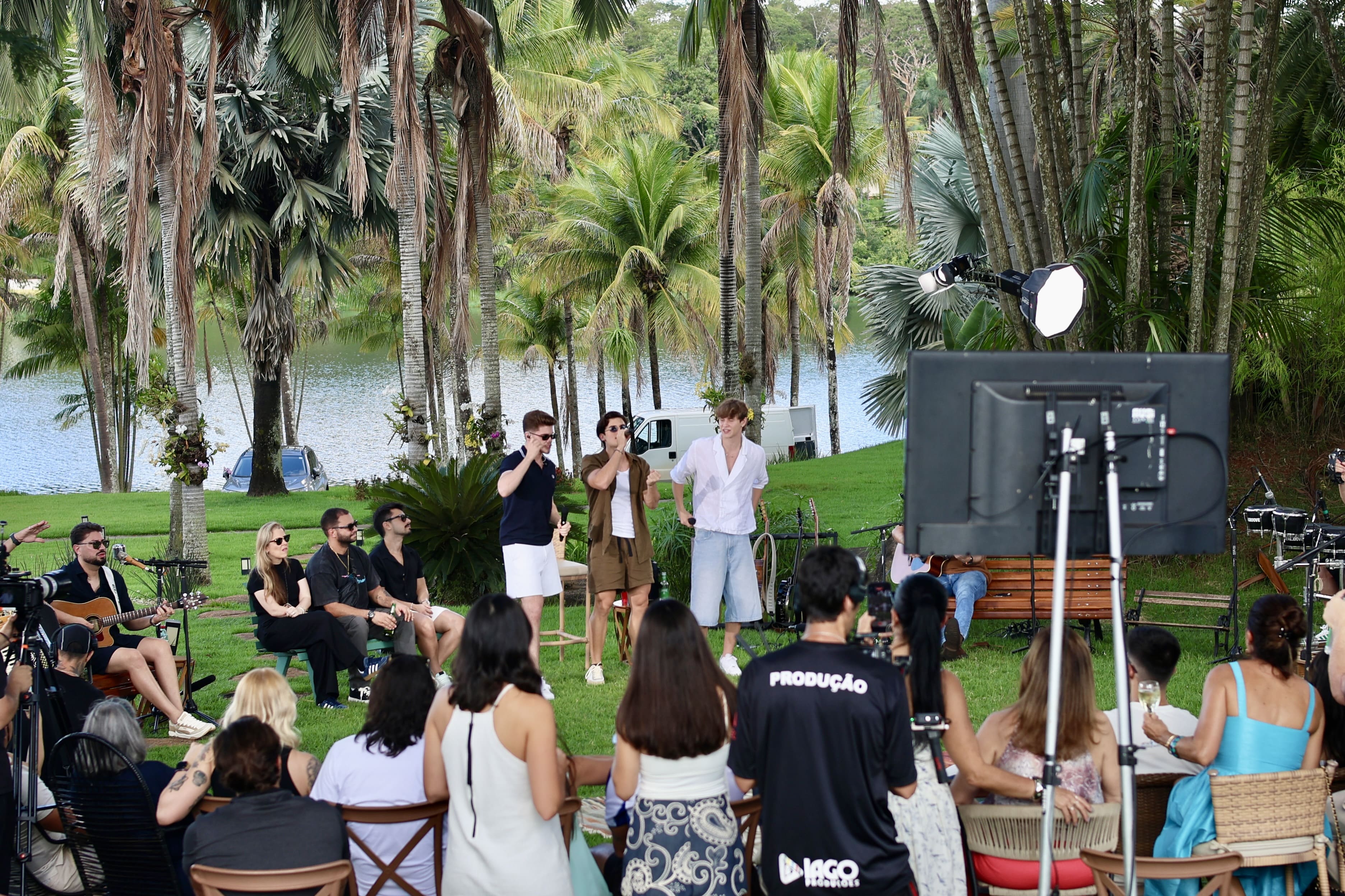 notícia João Henrique aposta no intimismo com 