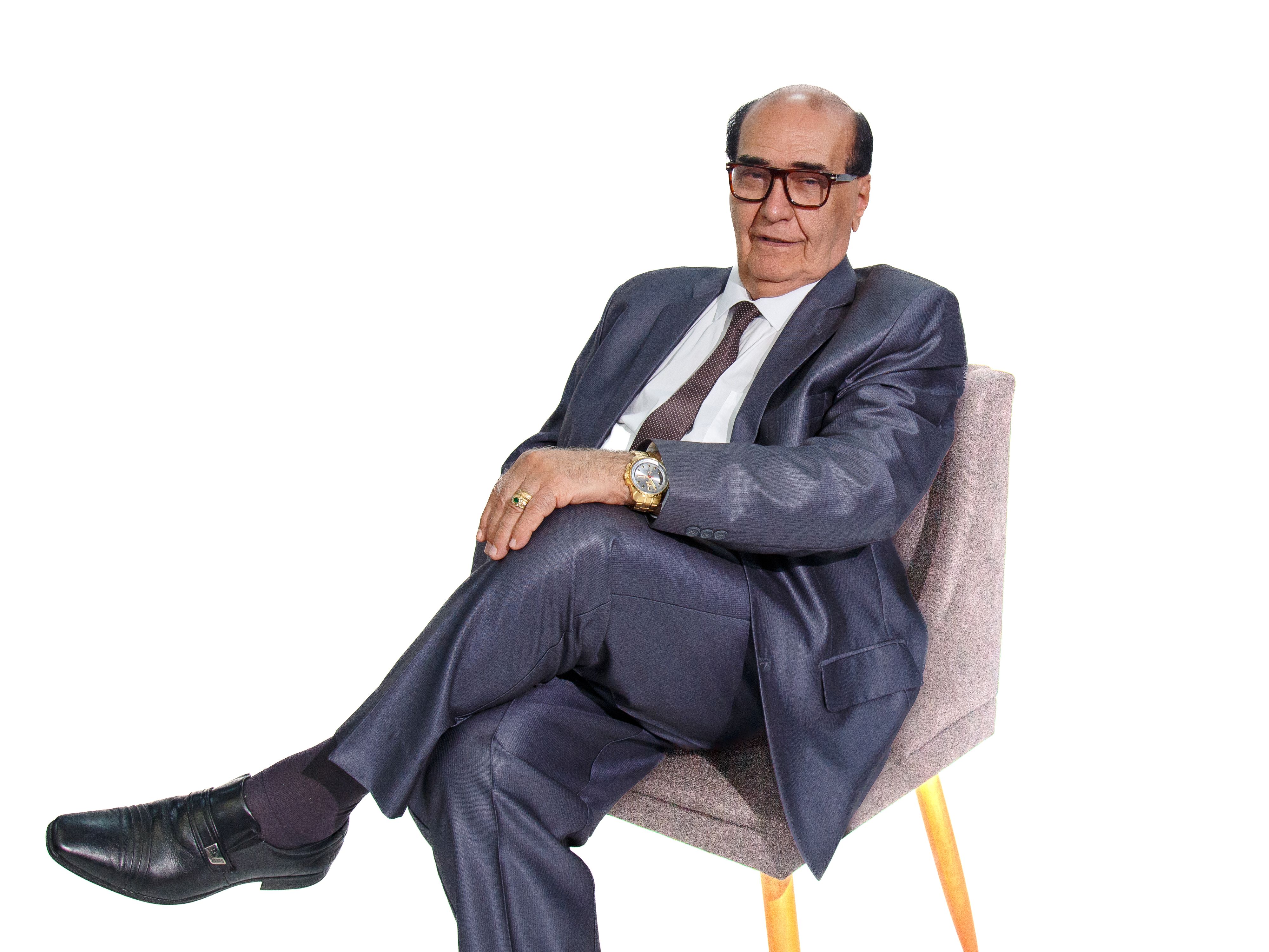 notícia O Anticristo será um clone? Psicanalista e teólogo lança obra polêmica que funde biotecnologia e o Livro do Apocalipse