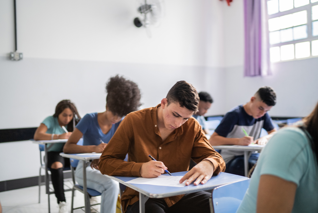 notícia Buscas por testes vocacionais crescem: orientação pode ajudar na escolha de curso superior