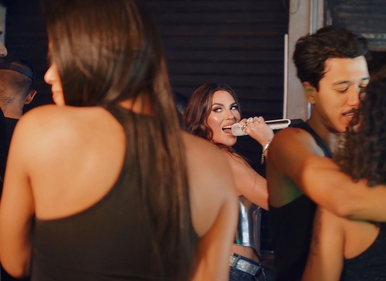 notícia “Preto Covarde” marca virada artística e reposiciona Babi Falcão no pop nacional