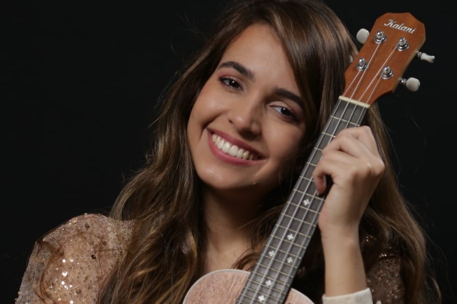notícia Cantora Rayssa Lima ganha destaque nacional e se consolida como uma das novas vozes do gospel brasileiro