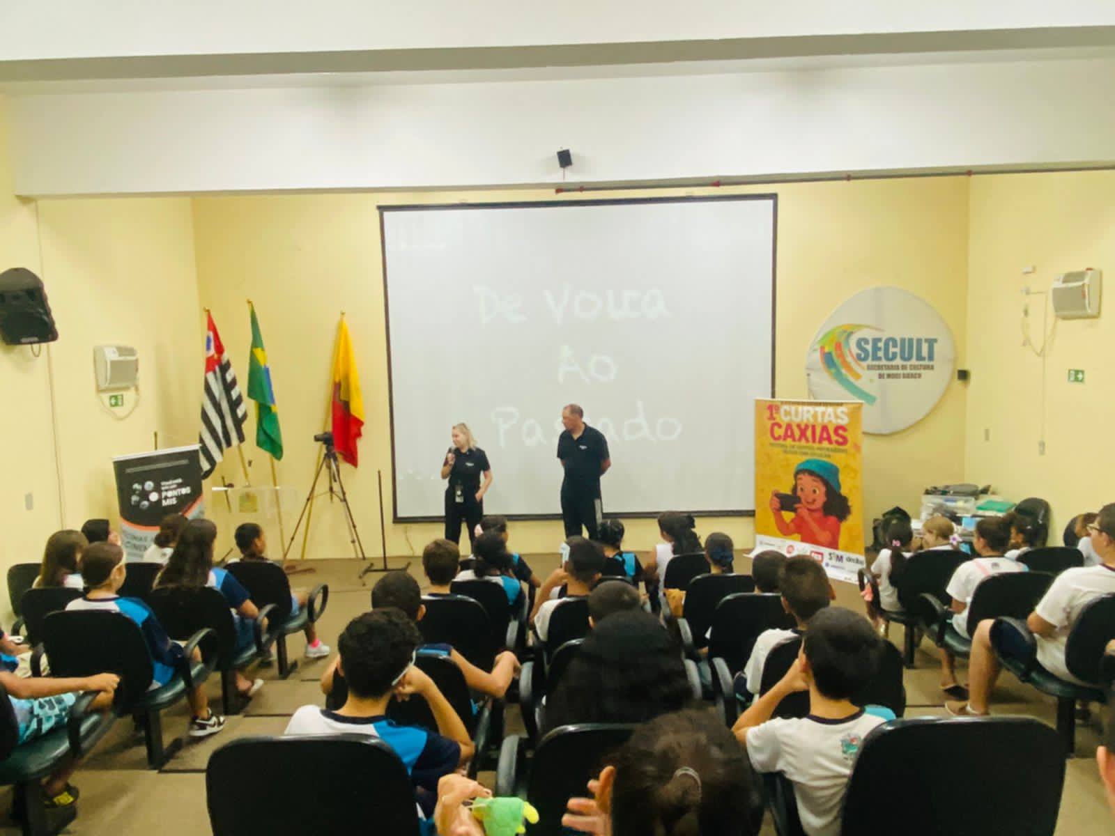 notícia CURTAS CAXIAS GANHA O BRASIL E CONSOLIDA FESTIVAL EM 2026 COM FOCO NA TRANSFORMAÇÃO DE JOVENS PELO CINEMA