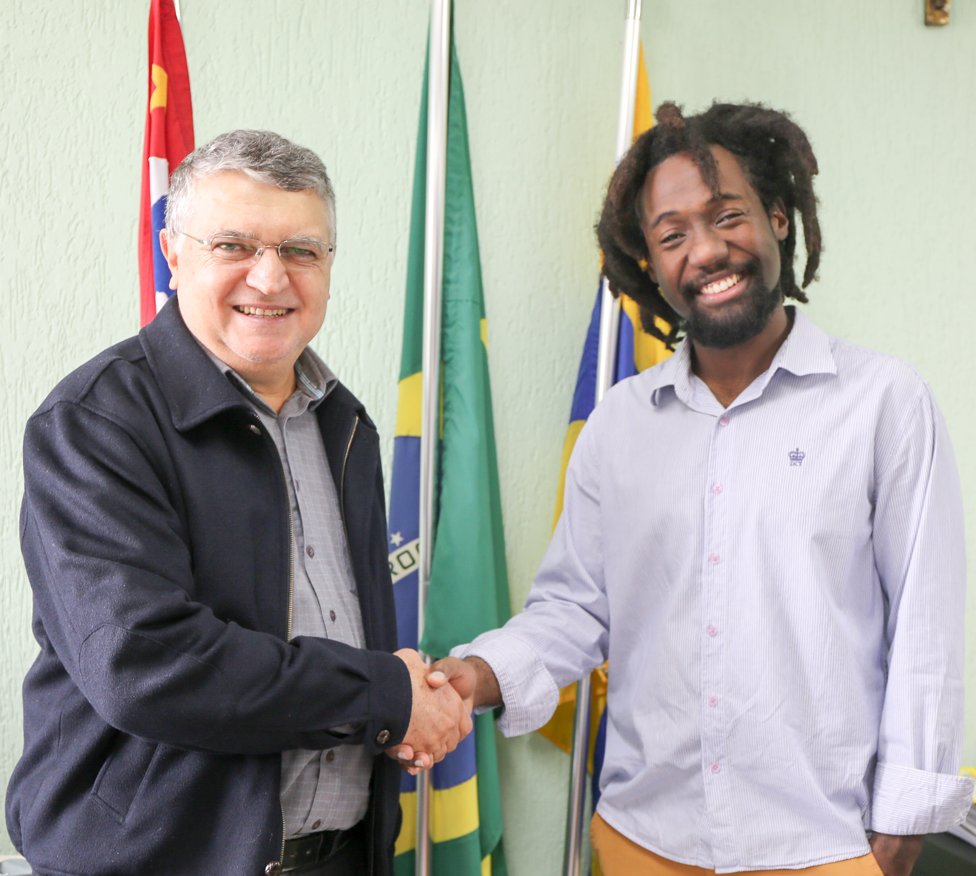 notícia Artista Louveirense tem trabalho indicado na maior premiação de música do Brasil