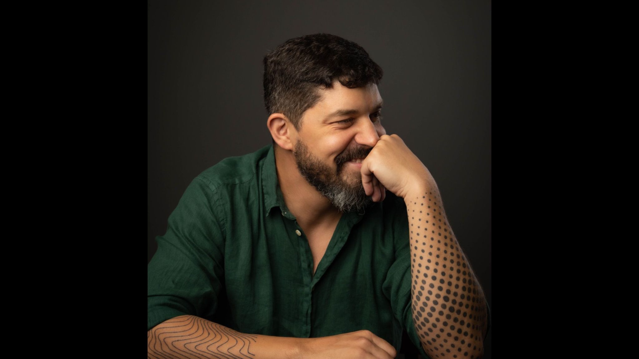 notícia Finalista do Prêmio Kindle, romance de Bruno Crispim  investiga amor, memória e masculinidade diante da morte