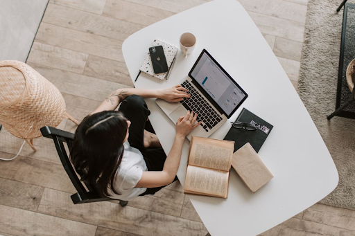 notícia Home office: o notebook certo faz mais diferença do que a cadeira