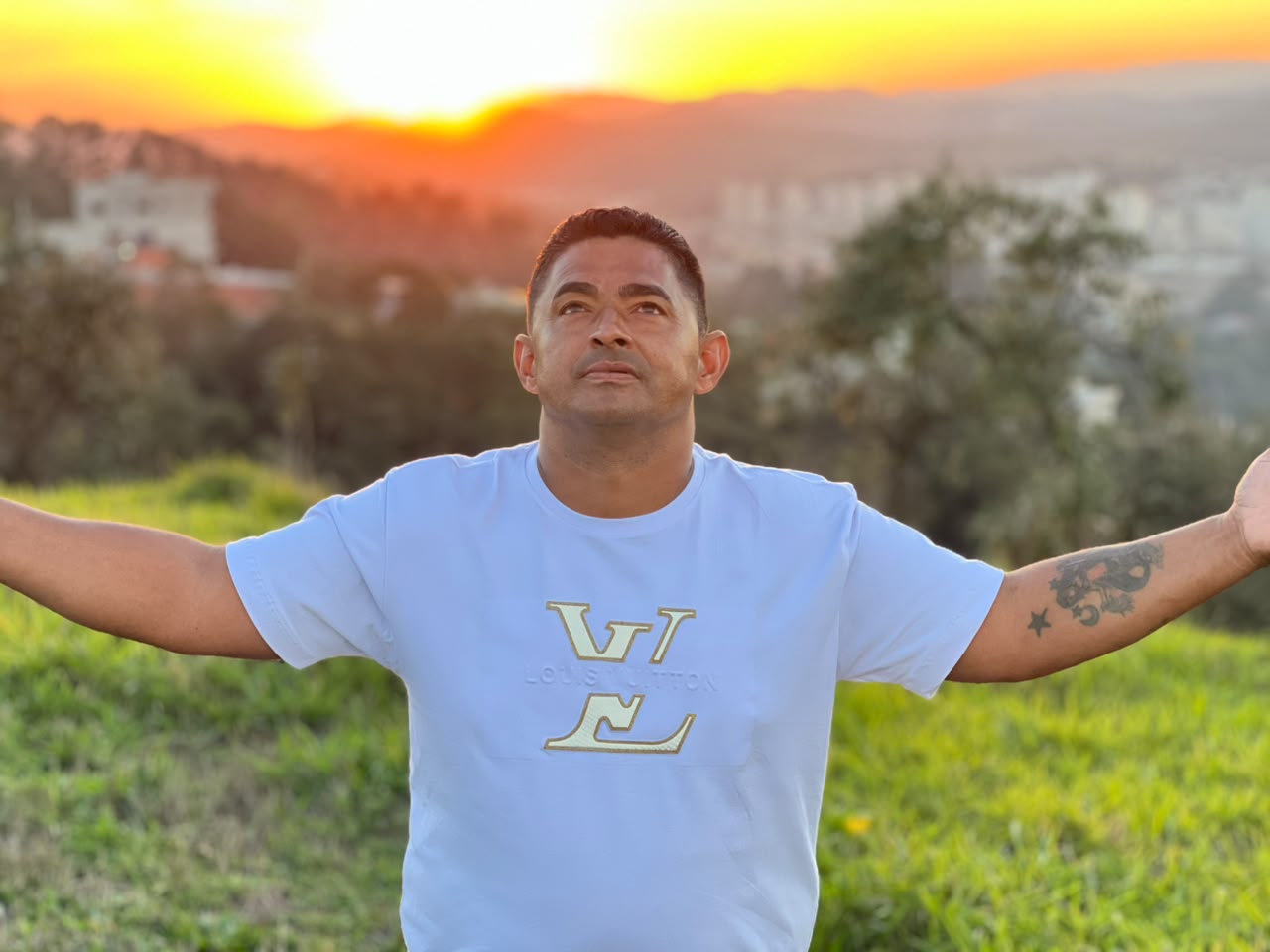 notícia Romilson Gonçalves lança seu primeiro single - O Senhor é o Meu Pastor