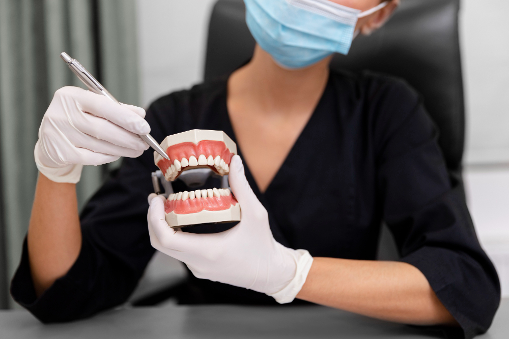 notícia Implantes dentários: como funciona o tratamento e quais são suas etapas