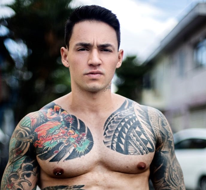 notícia Thiago Chambó, empresário e digital influencer, comemora sucesso nas redes sociais