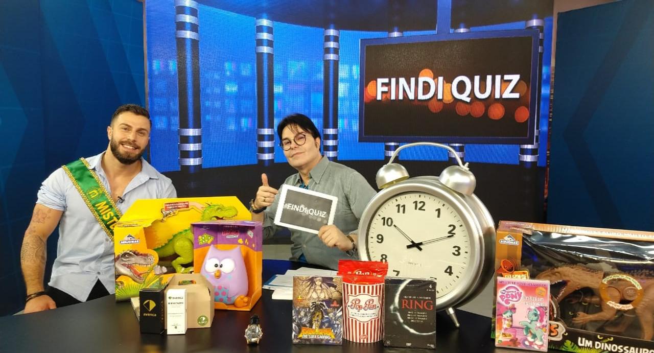 notícia Programa Findi Quiz, recorde de audiência na Rede Brasil de Televisão, leva o Mister Brasil Gabriel Ximenez para uma entrevista com o apresentador Eve Sobral neste domingo