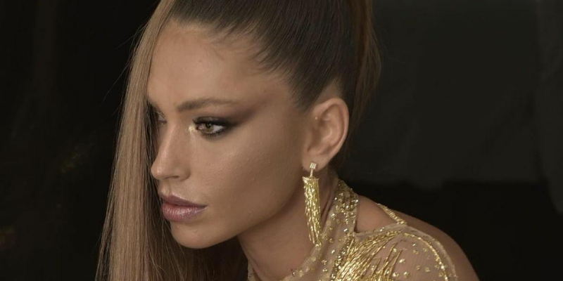 notícia Diana Villas Boas usa look avaliado em 100 mil reais no baile da Vogue