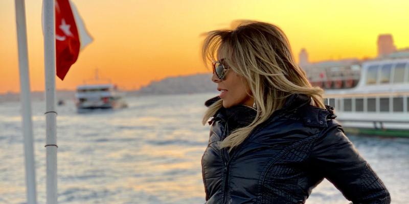 notícia Blanca Soares participa de evento de joias na Turquia