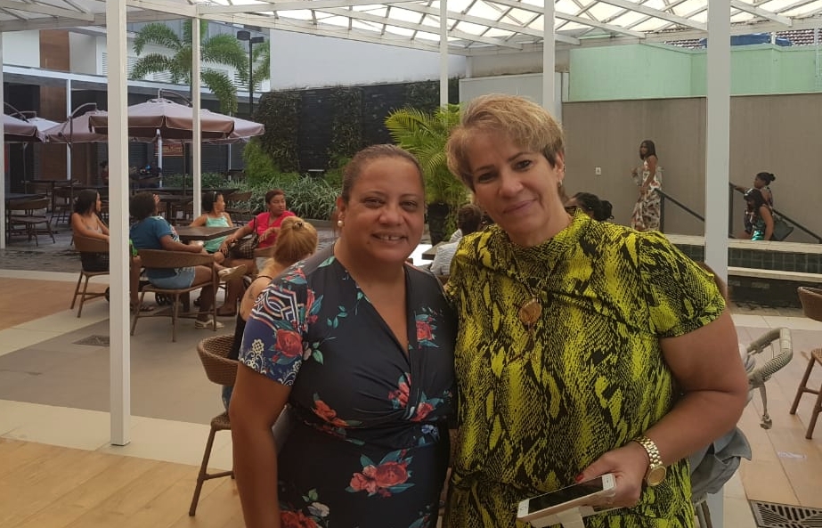 notícia Mãos de ouro! Márcia Gomes presta solidariedade as mães da comunidade da Tirol