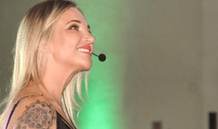 notícia Conheça Adriana Coutinho, a rainha do empreendedorismo