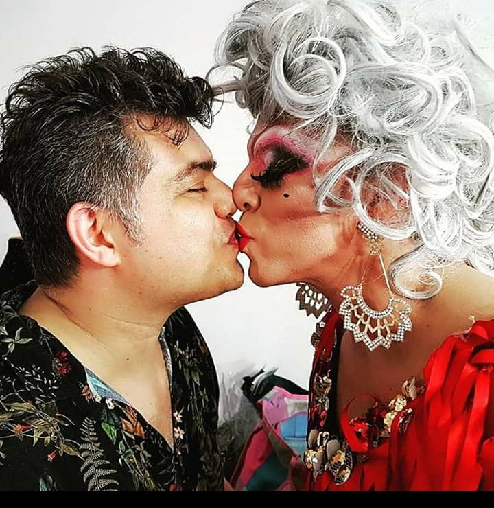 notícia No dia dos namorados , casais LGBTI postam fotos e mensagens celebrando o amor