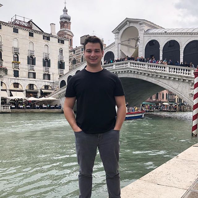 notícia Influenciador João Pedro Alves transforma vidas através do empreendedorismo digital