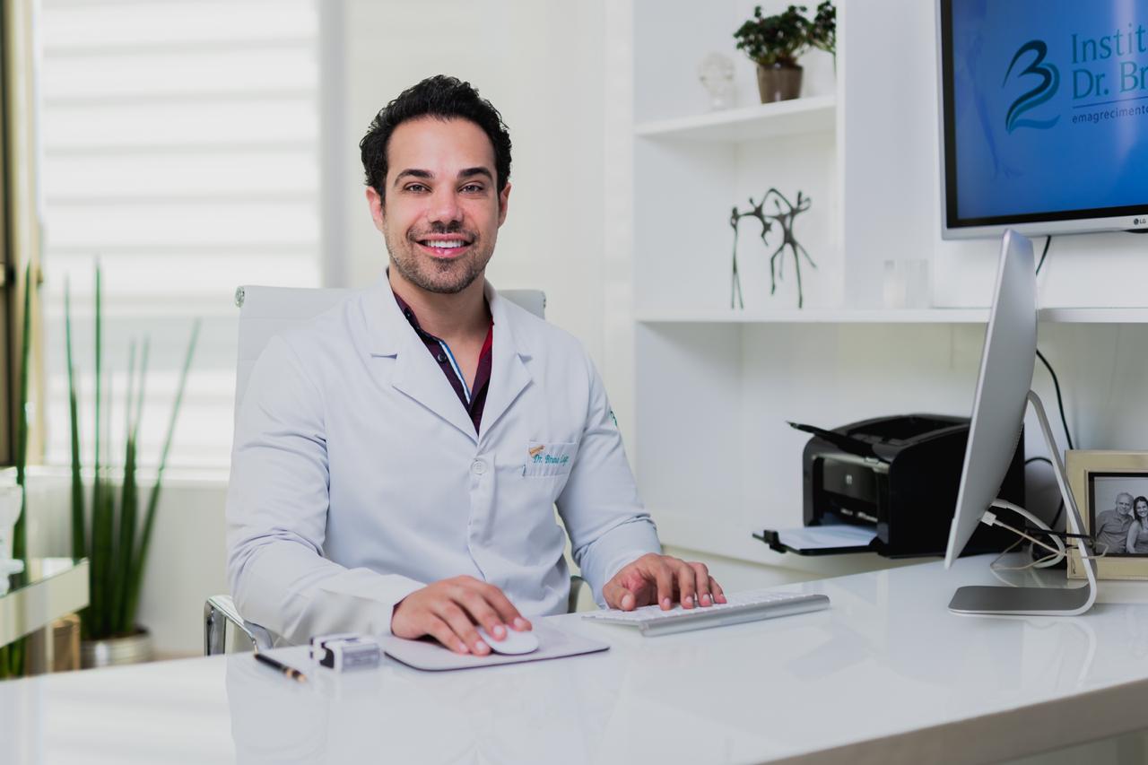 notícia Dr. Bruno Lage defende a importância do acompanhamento médico para um atleta