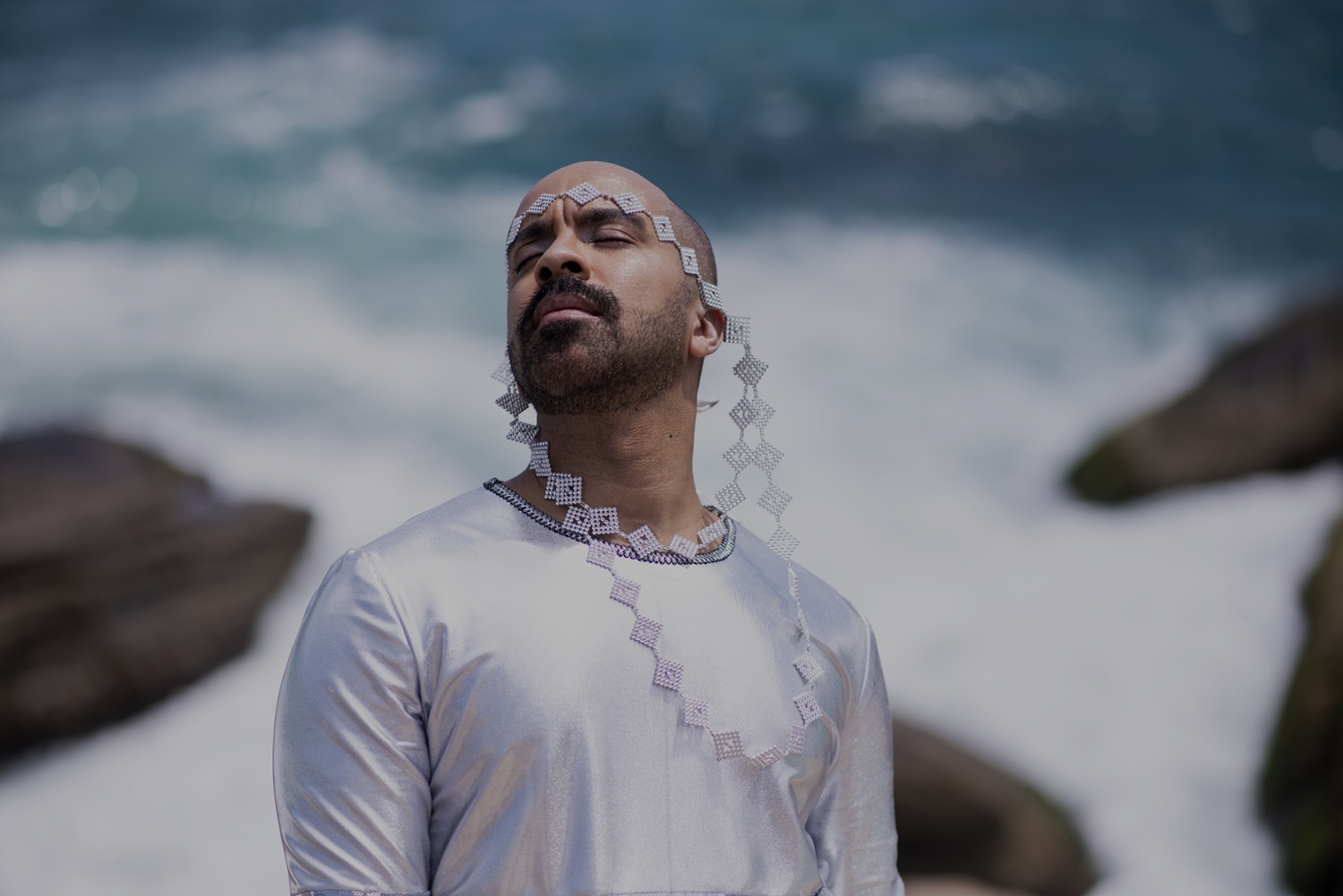 notícia Bruno Capinan lança 