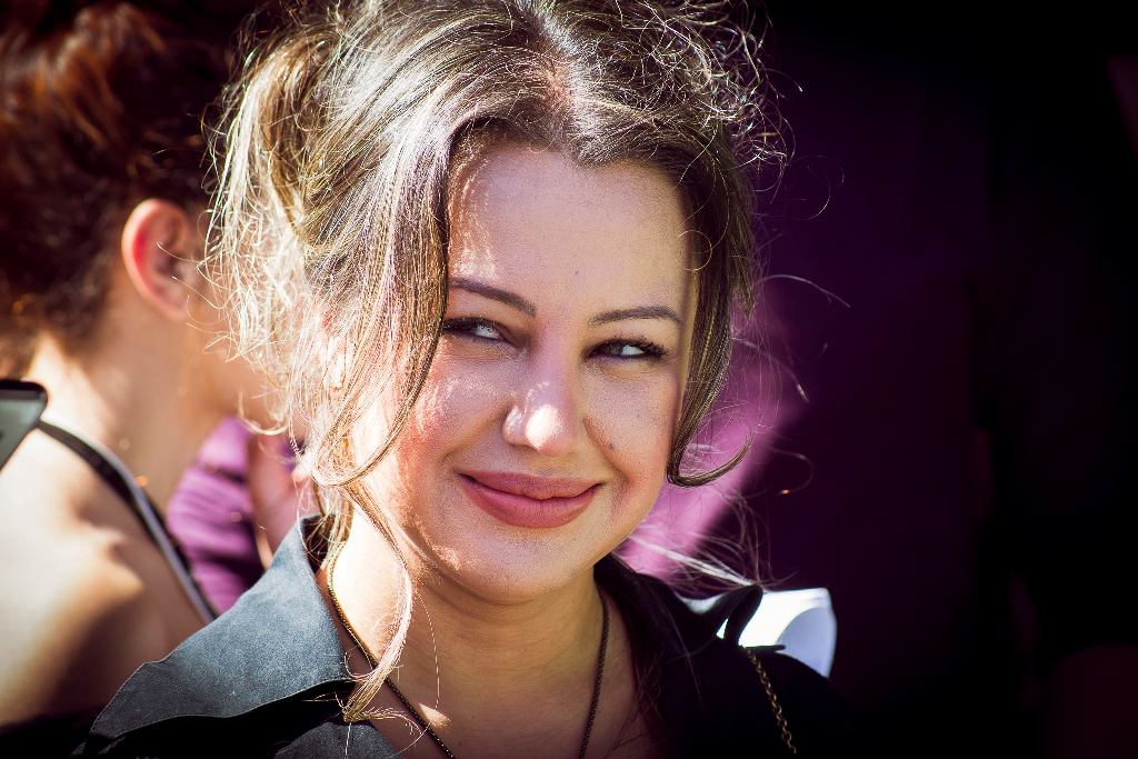 notícia Atriz de cinema Cris Lopes comemora aniversário em São Paulo: com 5 prêmios na telona, atriz se divide entre Brasil, Argentina e em breve Portugal