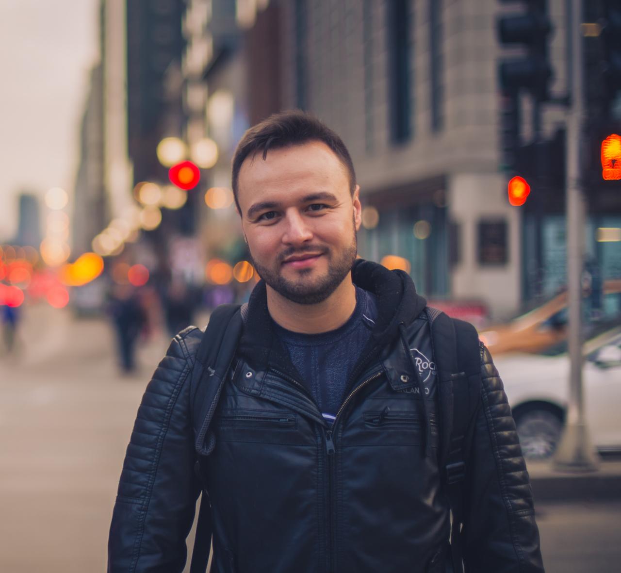 notícia Conheça Maikel Ramthun: médico e professor que virou escritor por acaso