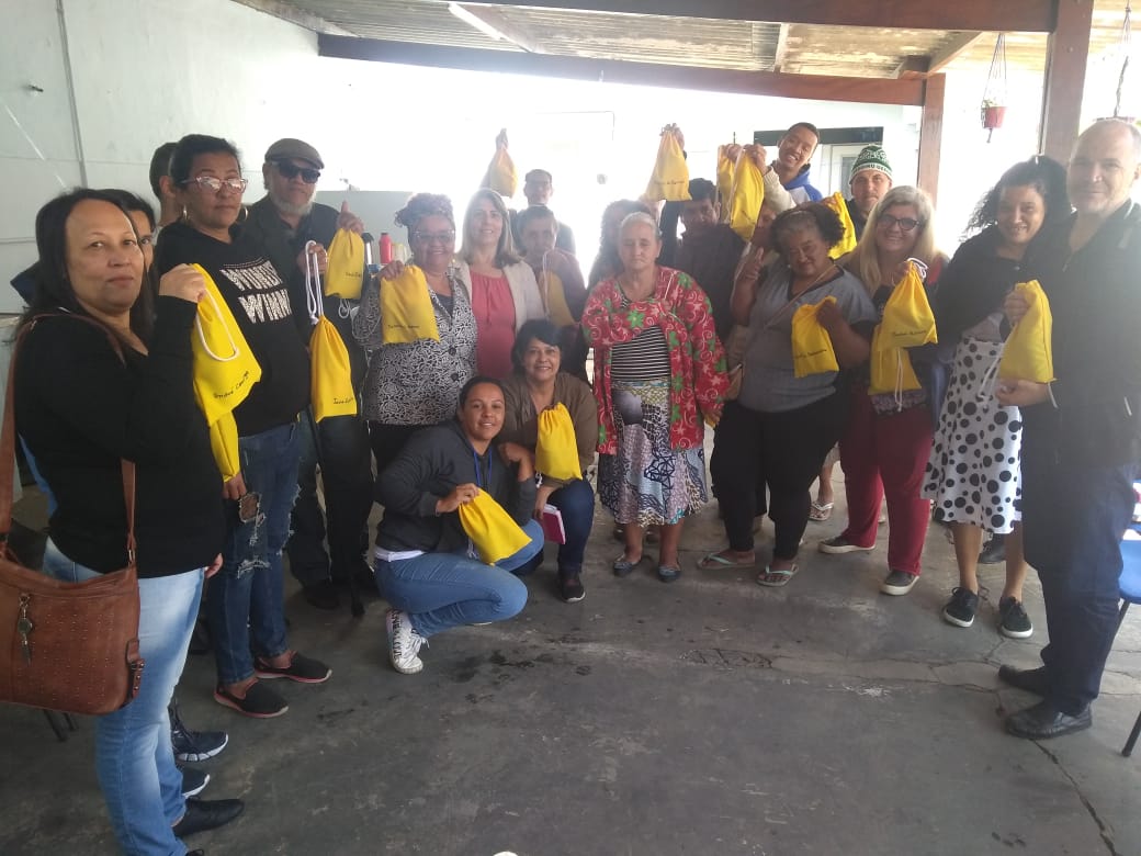 notícia CAPS Mairiporã Promove ação sustentável de redução no uso de copinhos descartáveis.