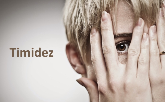 notícia 50% da população se considera tímida, principalmente adolescentes