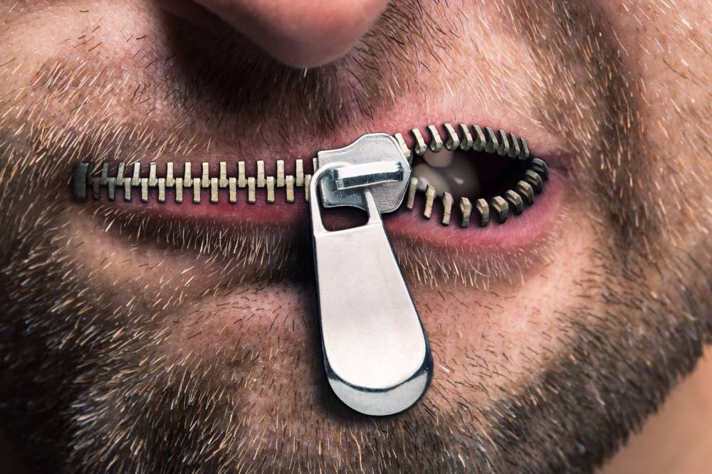 notícia Cinco coisas que não se deve falar no ambiente de trabalho