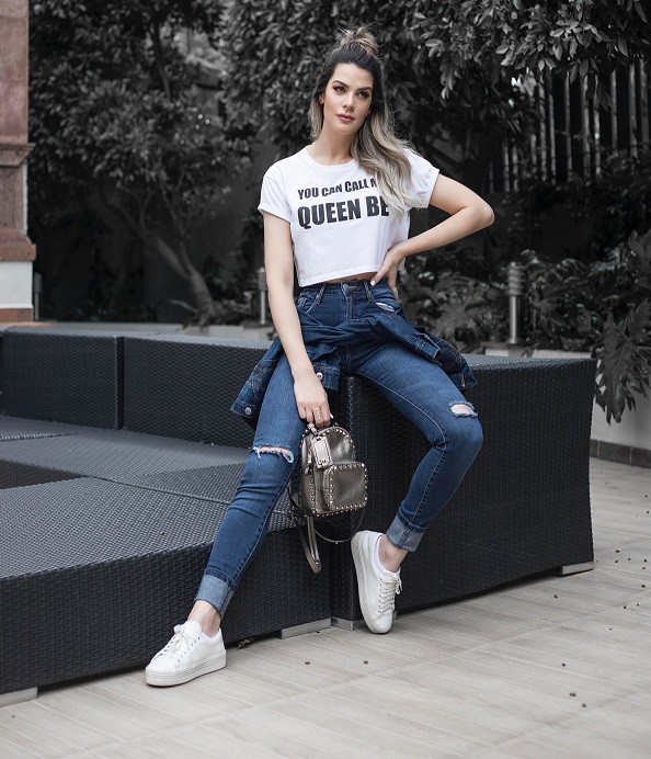 notícia Vai assistir a final da Libertadores no estádio ou no bar? Ex-Miss São Paulo Marissol Savagin, influencer de moda, dá sugestões de looks para torcer pelo seu time