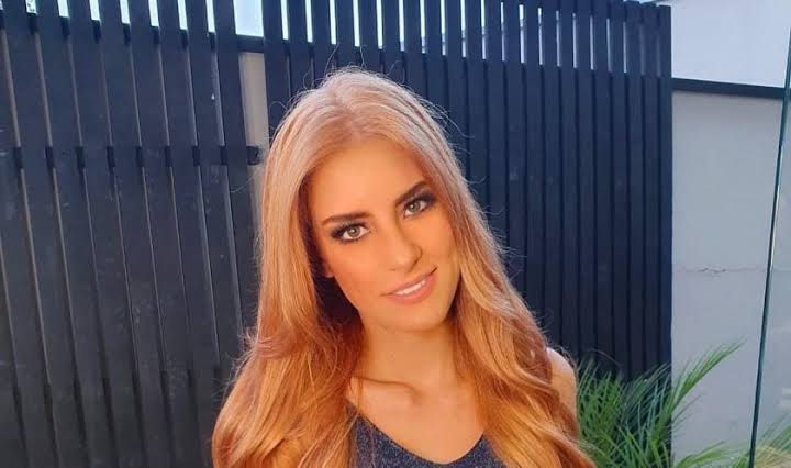 notícia Esposa do sertanejo Hudson muda visual e fica ruiva “Minha nova versão 2020”