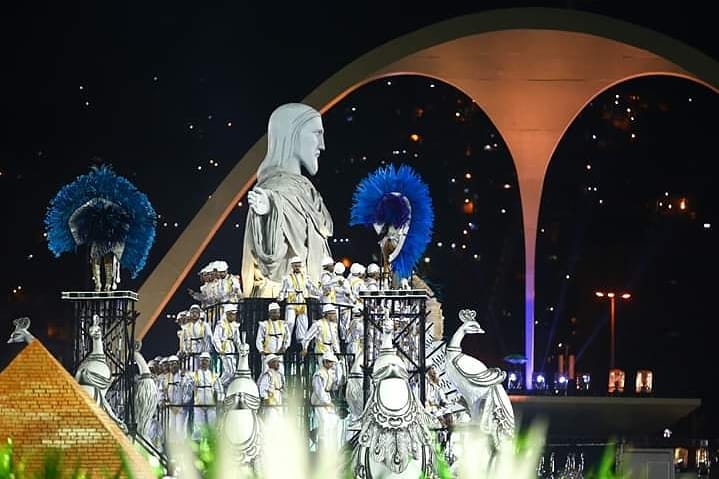 notícia Novidades tecnológicas no segundo dia de desfile das escolas de samba do Grupo Especial do Rio