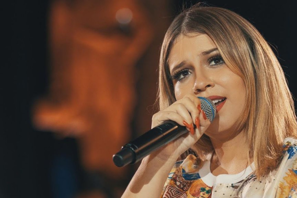 notícia Marília Mendonça lança música 