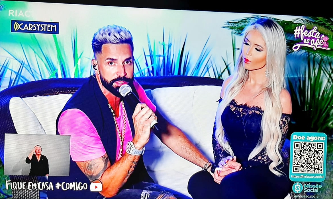 notícia Segunda Festa no Apê, Latino agita live animada no YouTube