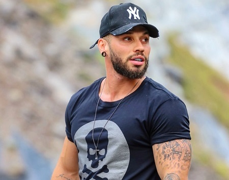 notícia Conheça o modelo e educador físico Jonathan Abreu