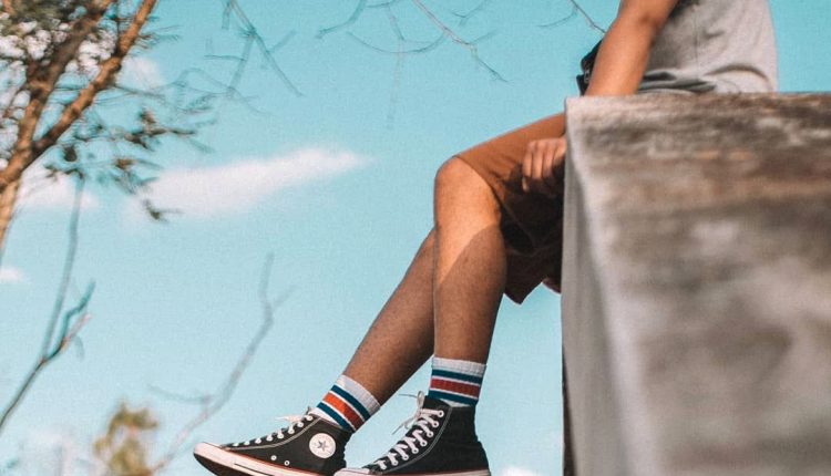 notícia Extensão do short: Meia Cano Alto masculina para usar no ano todo!