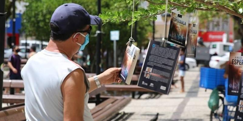 notícia Mais de um milhão de livros serão distribuídos de forma gratuita e inusitada neste sábado (31) no RJ