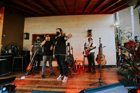 notícia Live de Chitãozinho & Xororó tem direção especial!