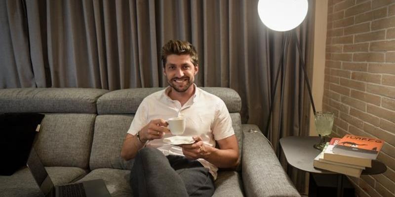 notícia De Minas Gerais para o mundo, conheça a história de sucesso do dentista Dr Menegucci