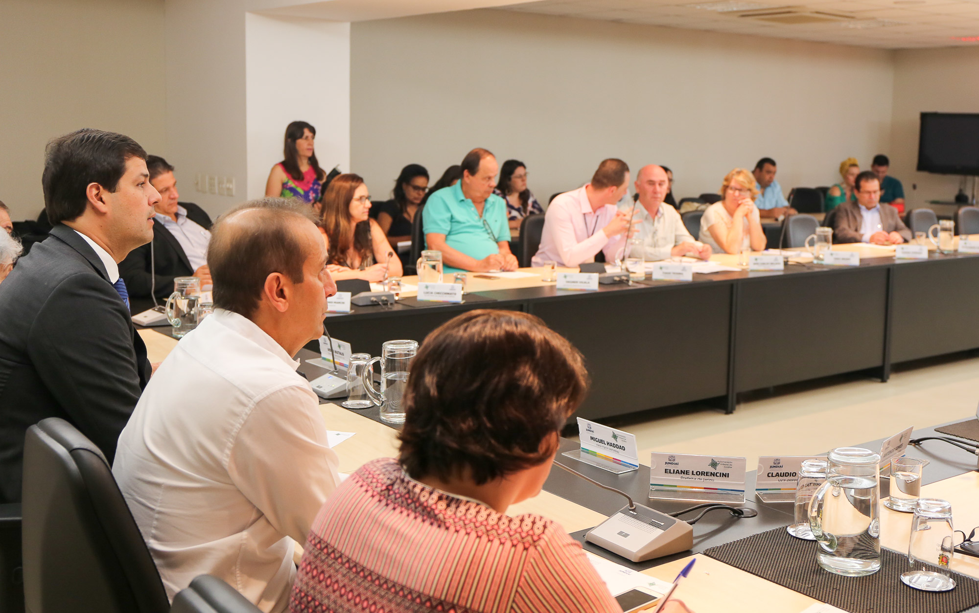 notícia Municípios debatem convênios com Grendacc