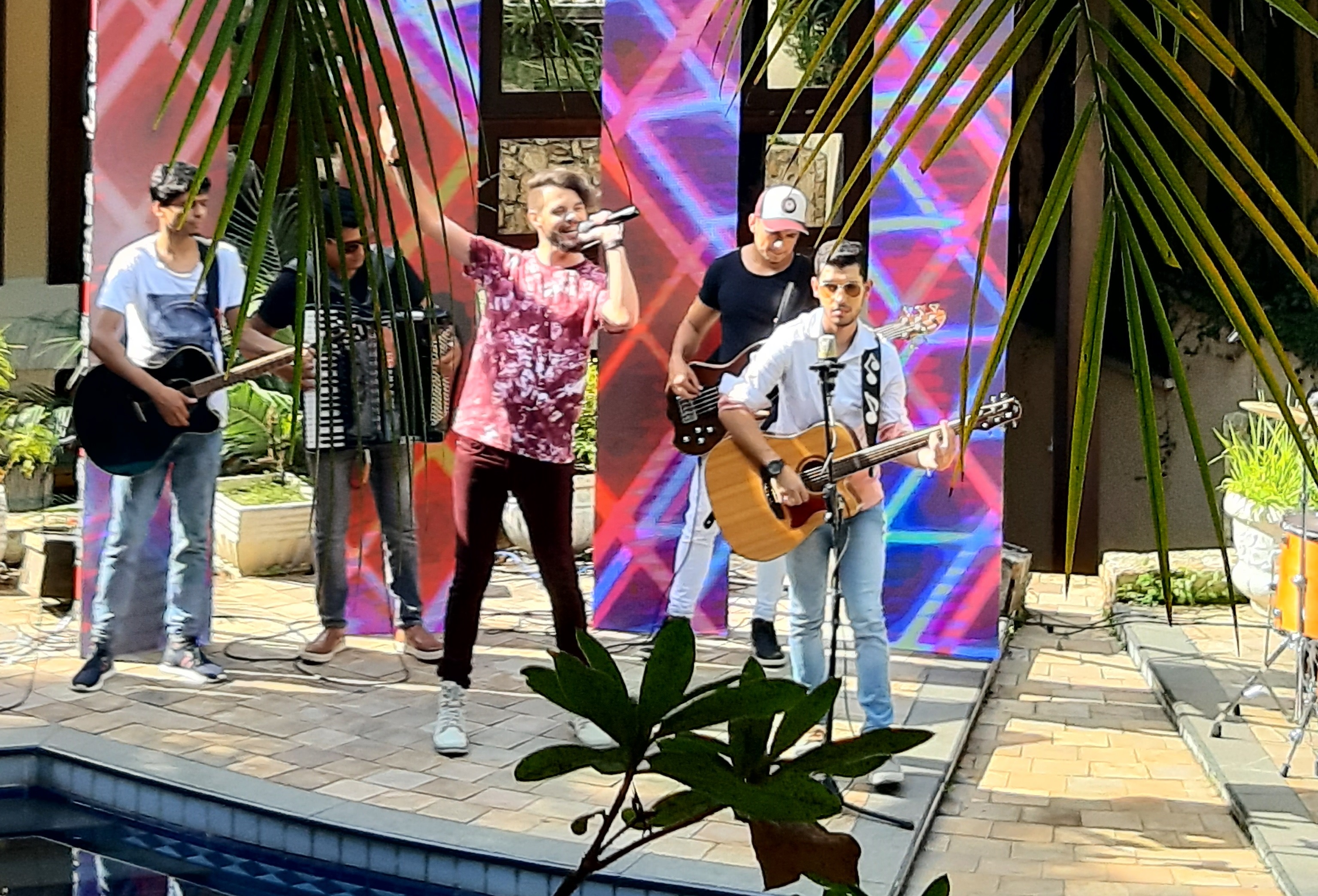 notícia Vícktor & Rodolfo: dupla sertaneja grava seu primeiro DVD na Som Star em São Paulo