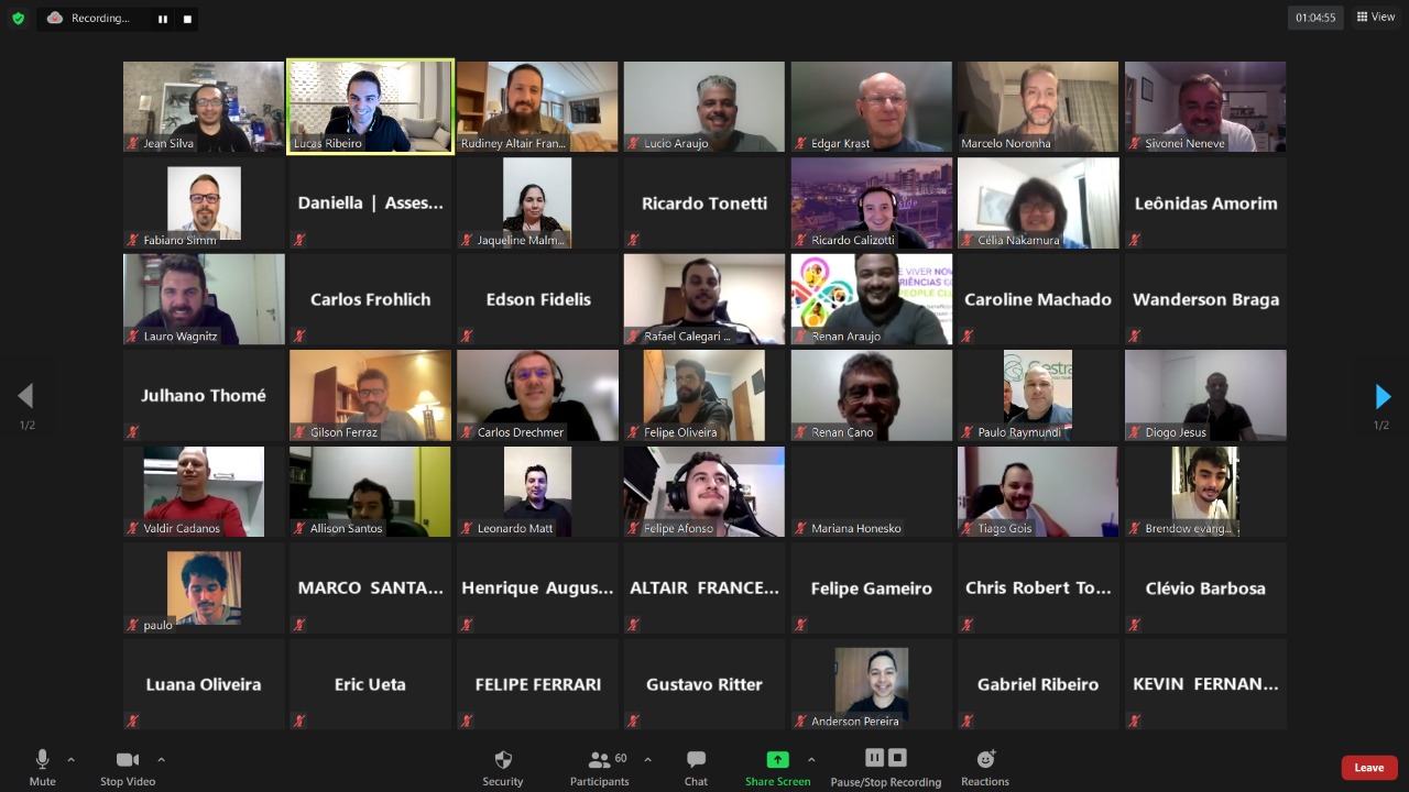 notícia Tecnologia híbrida para criação de apps ganhou ênfase em encontro on-line de desenvolvedores