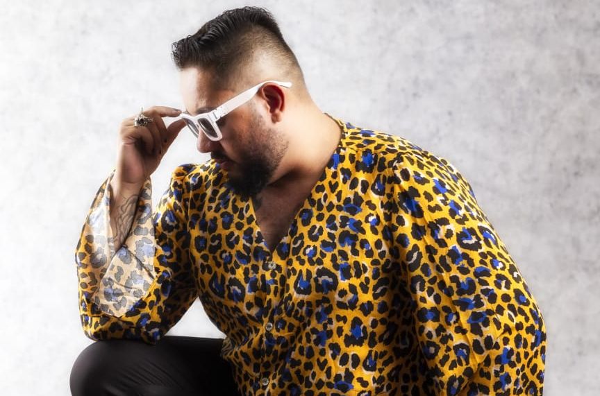 notícia Estilista Bruno Bacck transforma dor em esperança durante editorial de moda