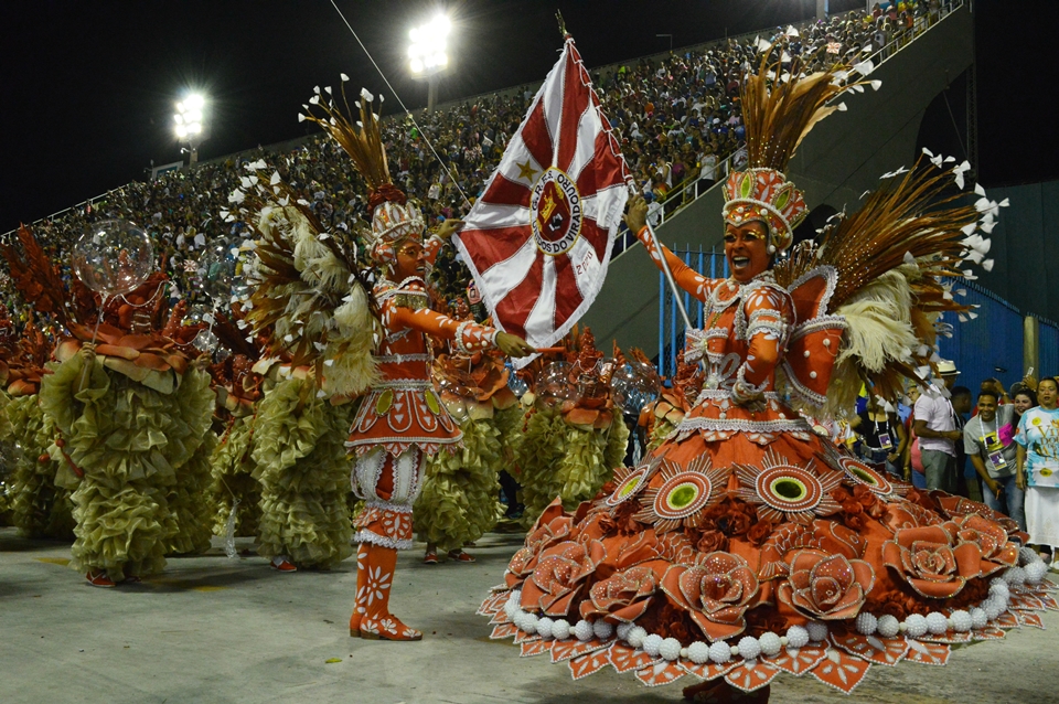 notícia Carnaval do Rio 2022: Riotur divulga preços dos ingressos dos setores turísticos