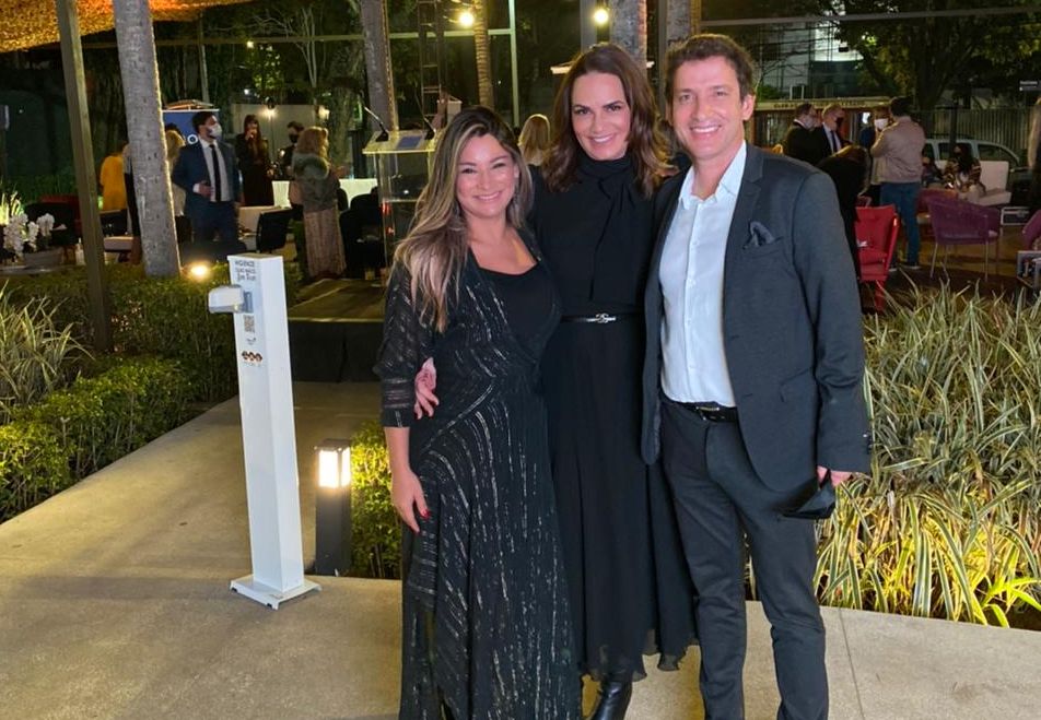 notícia Luiza Brunet prestigia Projeto ‘Beleza Além das Fronteiras’, idealizado por Mônica Aguirre Mattar