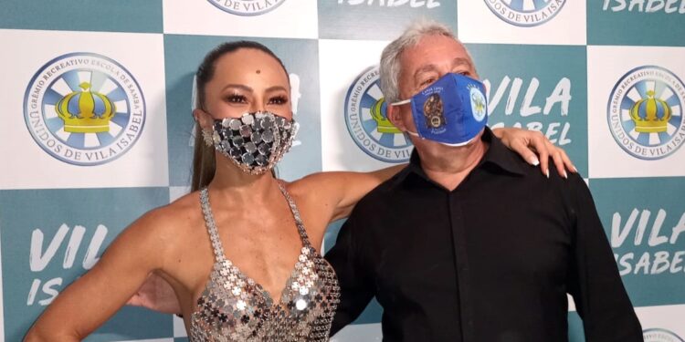 notícia Sabrina Sato é coroada rainha de bateria e Vila apresenta equipe para o Carnaval 2022