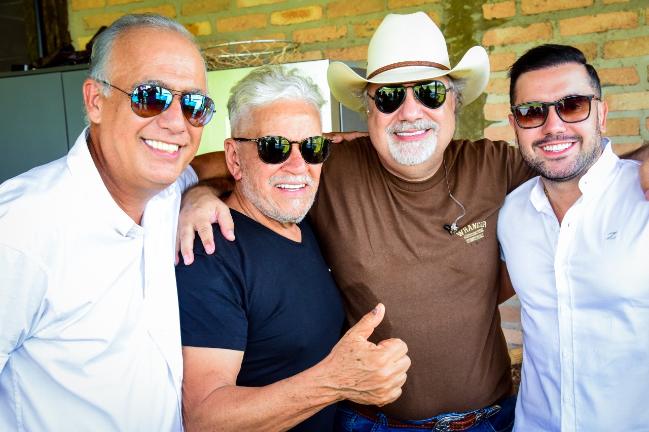 notícia Dupla Dom Marcos e Davi lança terceira parte do DVD “Entre Amigos e Garrafas” com participação de Matogrosso e Mathias