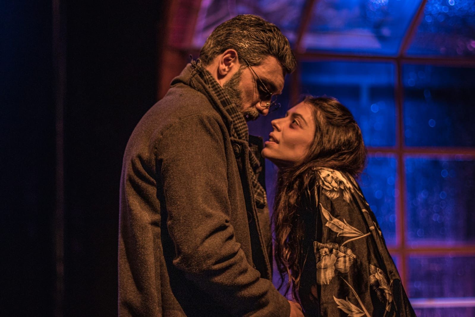 notícia Espetáculo Katharine, o Estranho caso, o DR. Jeyll e do SR. Hyde está em temporada no Teatro Glaucio Gil 