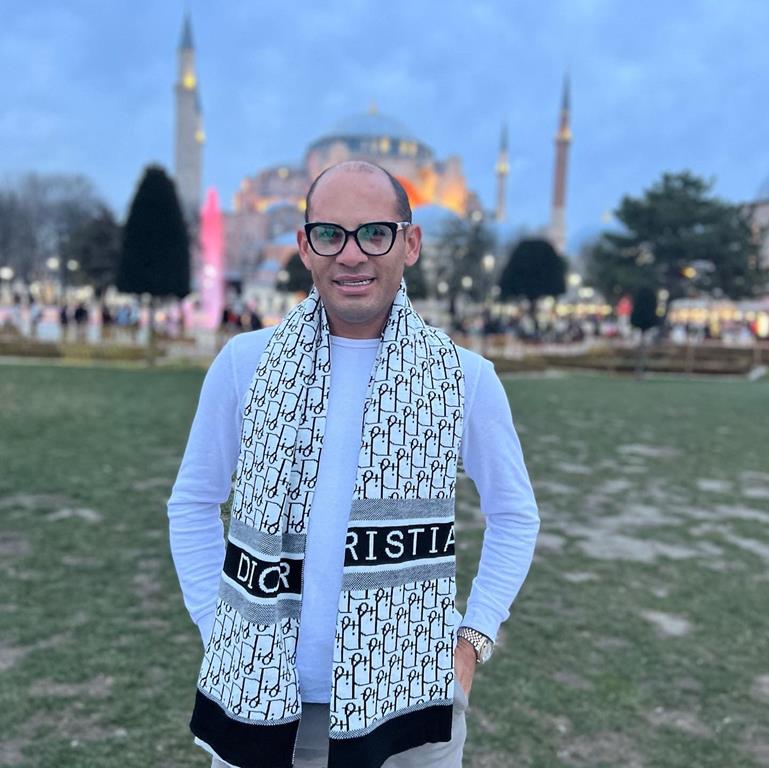 notícia Kaio Alves faz turismo médico na Turquia e realiza transplante capilar