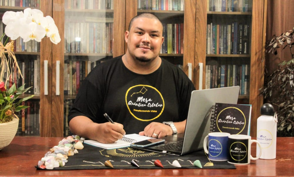 notícia Conheça Rodrigo Aldebaran canalizador da Mesa Quântica Estelar