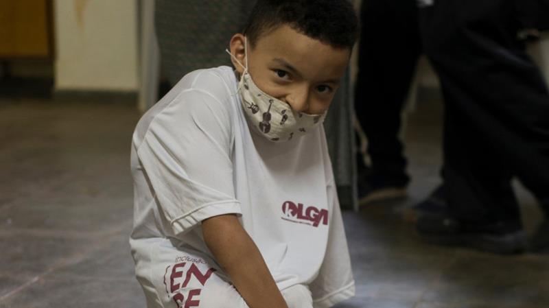 notícia Gabriel Lucas Batista da Costa, do virtual ao presencial: participante da oficina Corpo Sonoro começou assistindo o canal do YouTube e hoje é frequentador assíduo do IOK