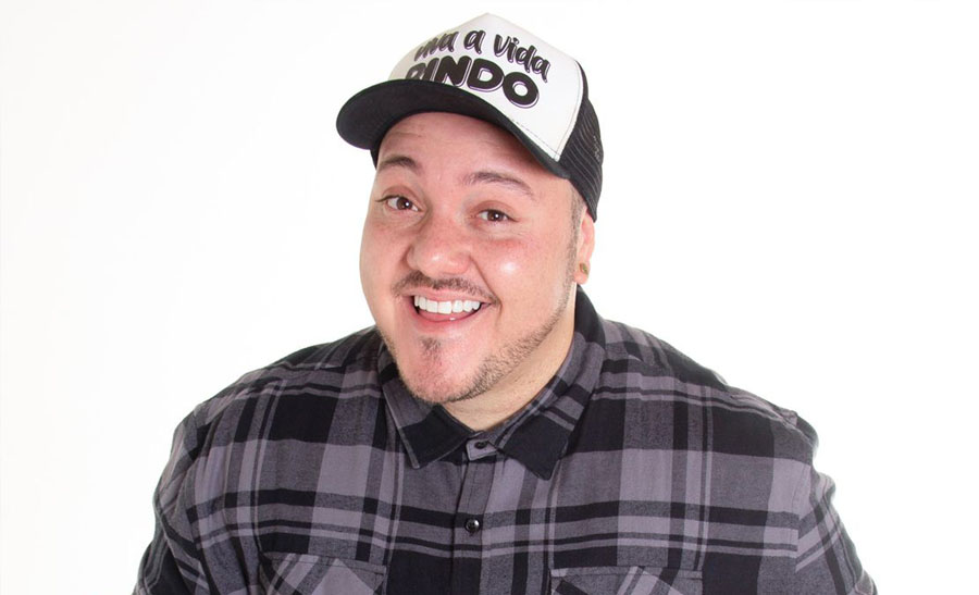 notícia Conheça Rodrigo Cáceres, mais conhecido como showman